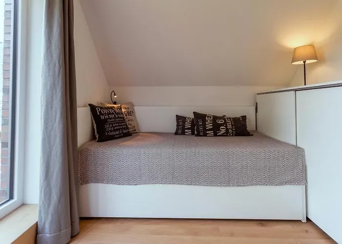 Haus Dangaster Gezeiten, An Der Rennweide 32, 120qm Varel