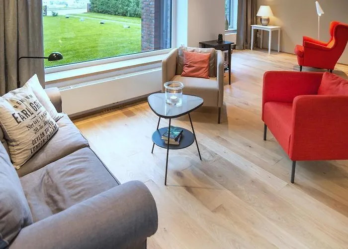 Haus Dangaster Gezeiten, An Der Rennweide 32, 120qm Nyaraló Varel